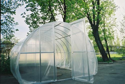 Использование укрывного материала в теплице. Обзор видов и производителей укрывного материала для теплиц: какой выбрать, как установить, рейтинг лучших