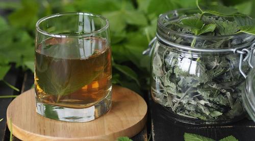 Листья черной смородины в чай. Полезные свойства 10