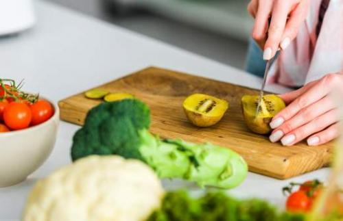 Чай из веток смородины польза и вред. Сове.  Применяйте фитопрепараты для профилактики хронических заболеваний мочевыводящих путей 02