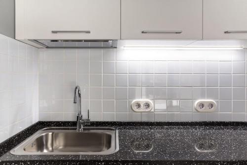 Какие розетки выбрать. Розетки в квартире: какие лучше ставить? Самые популярные виды и их характеристики