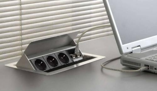 Какие розетки выбрать. Розетки в квартире: какие лучше ставить? Самые популярные виды и их характеристики