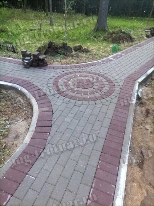 Как сделать красивую дорожку для газонов и лужаек перед домом 04