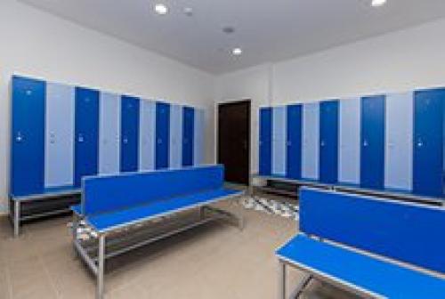 Удобный и функциональный шкафчик для раздевалки в школе 17 Удобный и функциональный шкафчик для раздевалки в школе 17