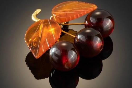 Какие ценности придает янтарь в ювелирном деле. Разновидности и цвета