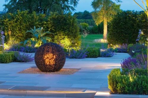 Оригинальные идеи для сада своими руками. 90 идей украшений для сада своими руками (фото)