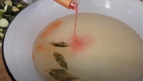 Огурчики маринованные по-фински. Маринованные огурцы по-фински на зиму – самый вкусный рецепт