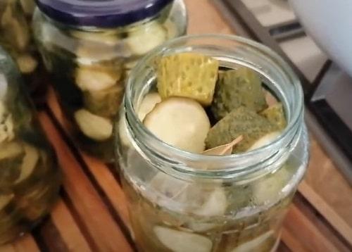 Огурчики маринованные по-фински. Маринованные огурцы по-фински на зиму – самый вкусный рецепт