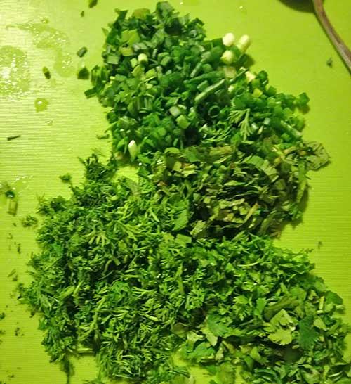 Какие характеристики отличают сорт винограда Довга от других сортов