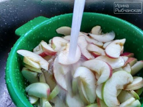 Как подавать янтарное варенье из яблок. Подготовка продуктов