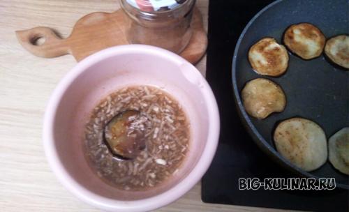 Баклажаны с чесноком и зеленью на зиму без стерилизации. Жареные баклажаны с чесноком и уксусом (без стерилизации)