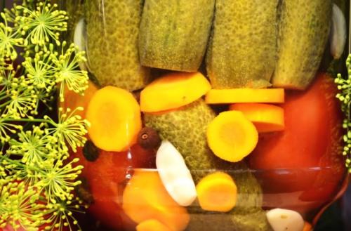 Маринад для помидор и огурцов с лимонной кислотой. Ассорти из огурцов и помидоров на зиму — самые вкусные рецепты