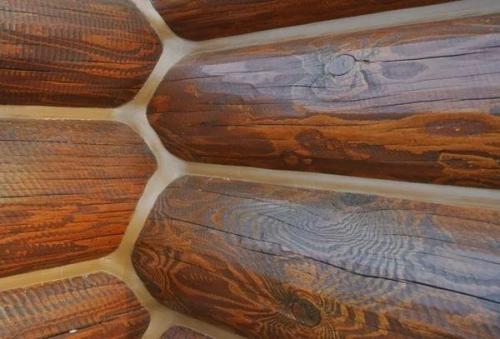 Утепление деревянного дома и герметизация. Нанесение герметика 01