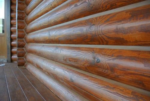 Чем заделать щели между бревнами в бане. Что делать если в бревнах бани из сруба появились большие трещины