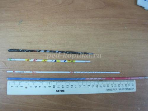 Как сделать шапку из газеты: пошаговая инструкция 04