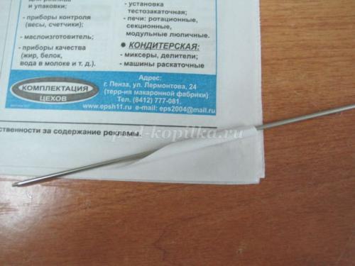 Как сделать шапку из газеты: пошаговая инструкция 07