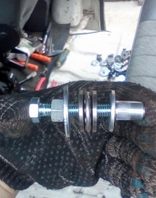 Как надежно прикрепить заднюю часть заклепки. Установка резьбовых заклёпок просто и дёшево!