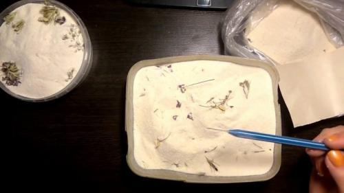 Пошаговая инструкция композиция из сухих роз. Флористическая композиция из засушенных роз 17 Пошаговая инструкция композиция из сухих роз. Флористическая композиция из засушенных роз 17