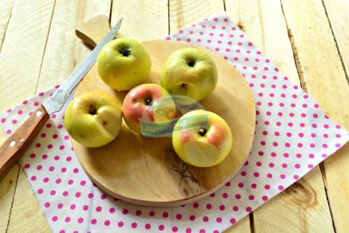 Классическое яблочное варенье пятиминутка. Классические рецепты «пятиминутки» 08