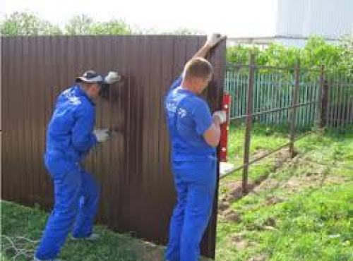 Какие варианты забора для дома можно сделать самостоятельно